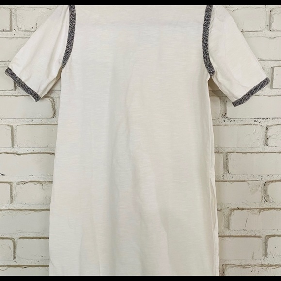 ⭐️🎉3 items for $30 🎉 J Crew Knit Tunic Dress Marled Trim with pockets - Picture 3 of 5